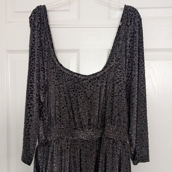 NEW Torrid Mesh Flocked Skater Peasant Dress Womens Size 3X Black 3/4 Sleeves - Picture 11 of 14